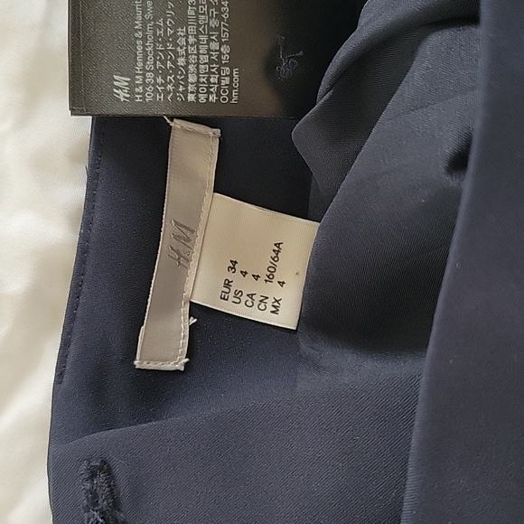 H&M skirt - Picture 3 of 3